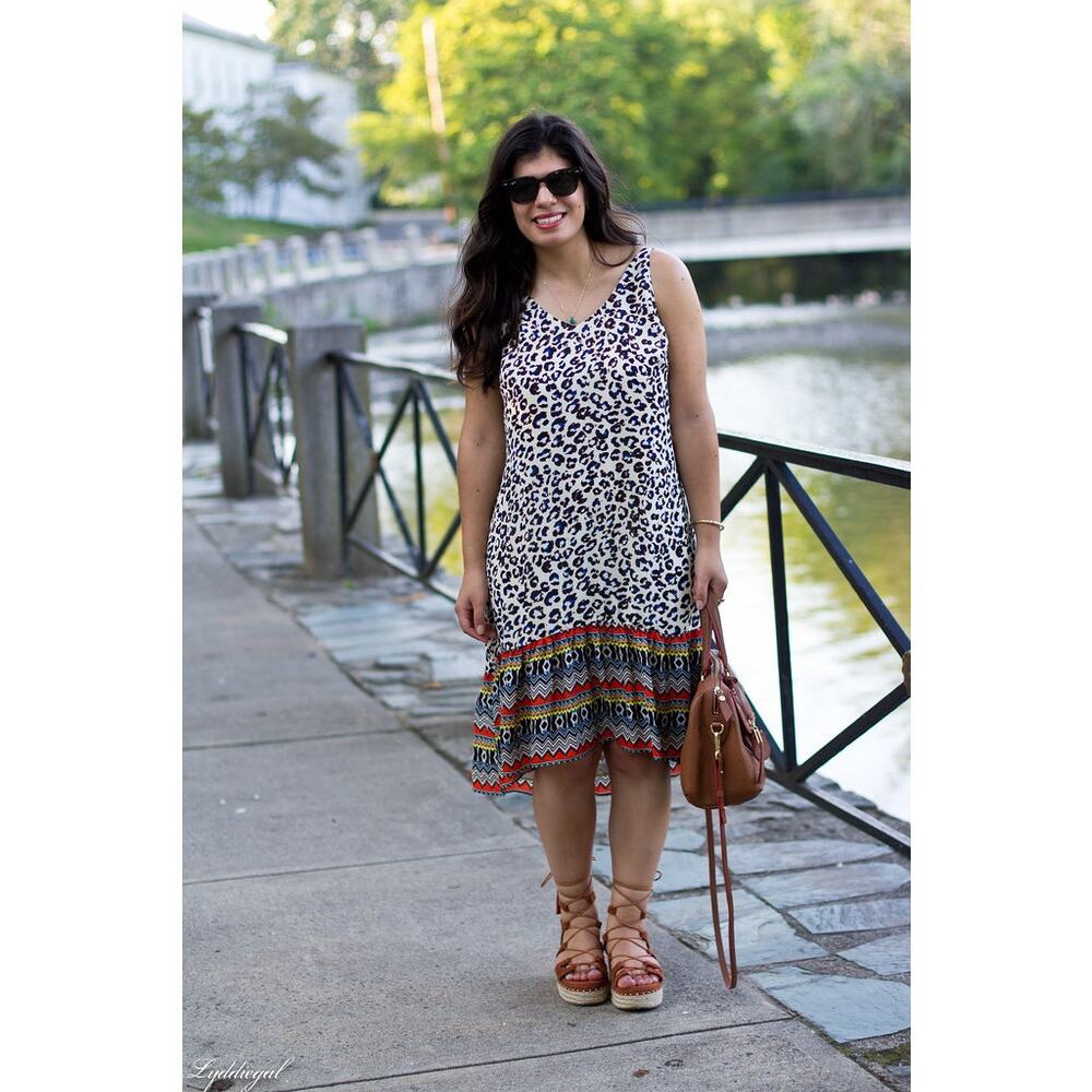 CAbi Leopard Mixed Print Sleeveless Flare Hem Dress Size XS Multicolor 5115 - Picture 4 of 9